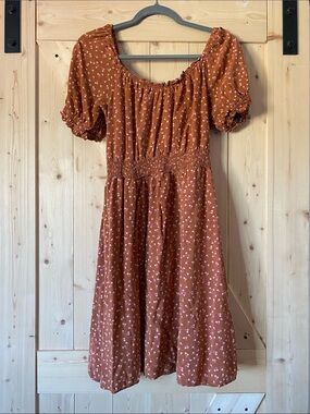 Luxology Rust Floral Puff Sleeve Dress